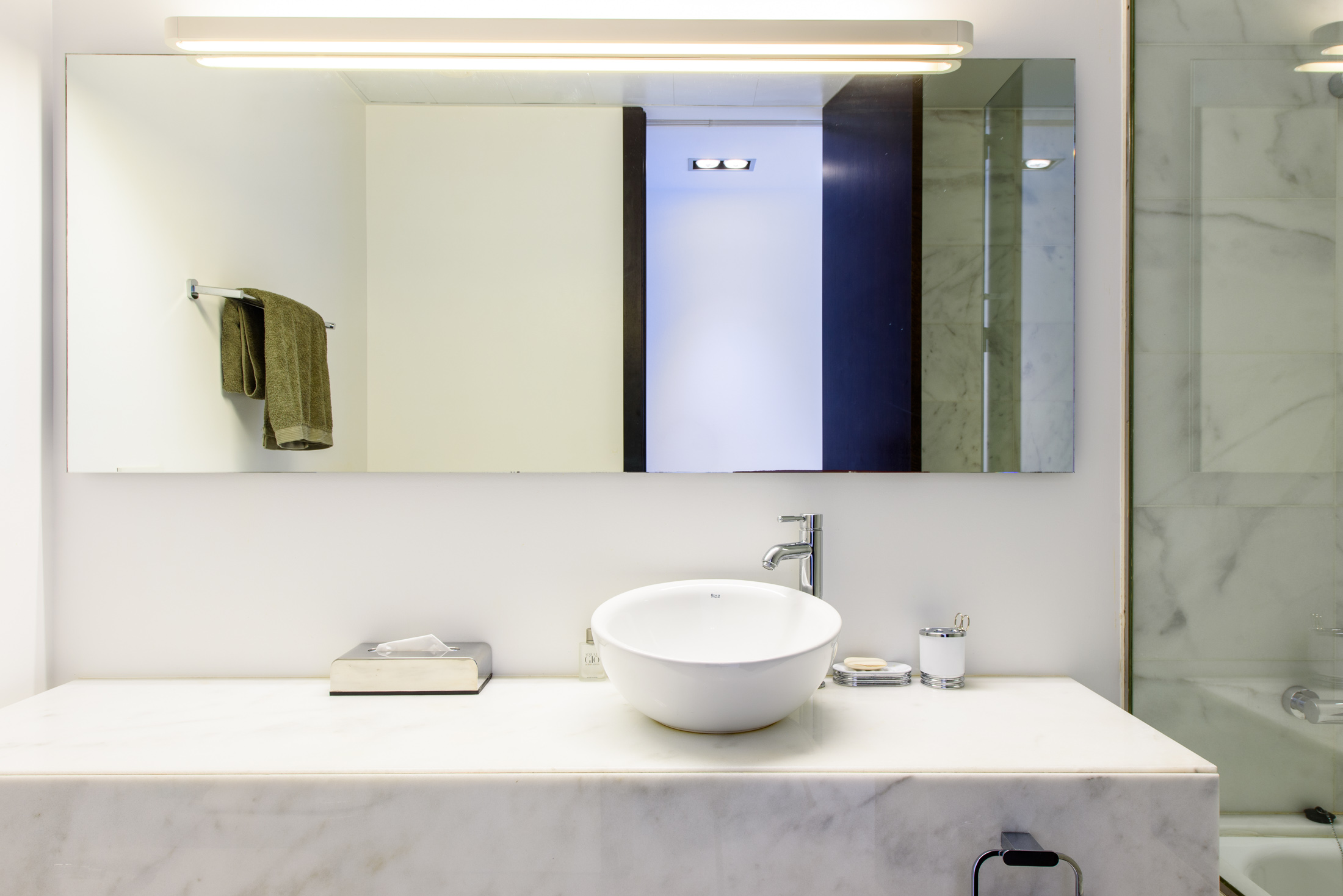 resa estates Ibiza sale Talamanca es Pouet bathroom 4.jpg